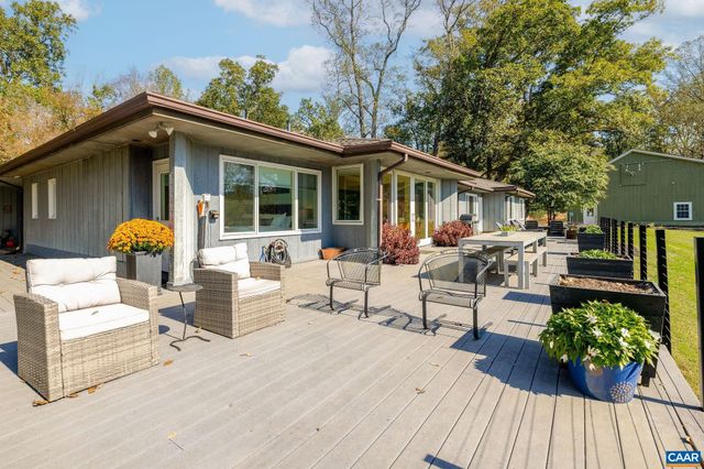 5498 WYANT LN, Charlottesville, VA 22903