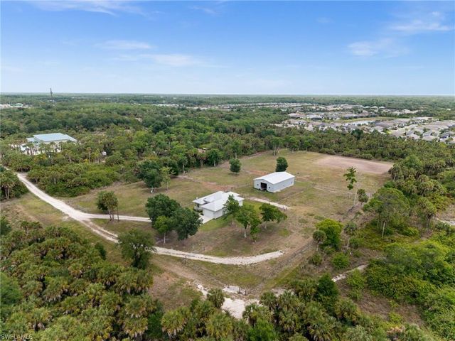 1960 Moulder DR, Naples, FL 34120