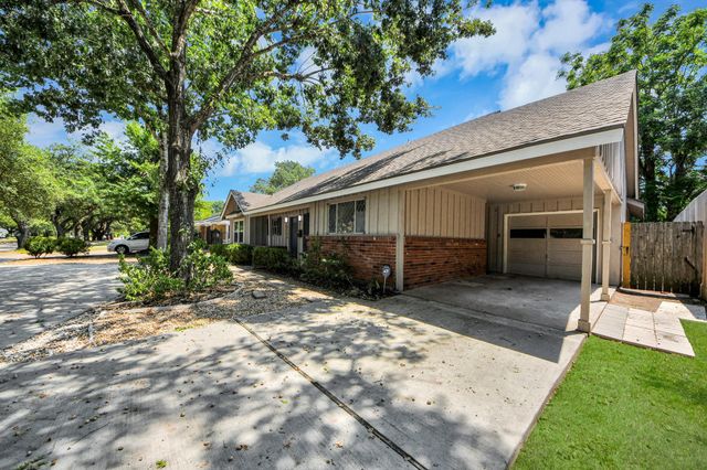 5139 Beechnut Street, Houston, TX 77096