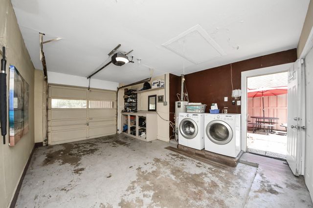 5139 Beechnut Street, Houston, TX 77096