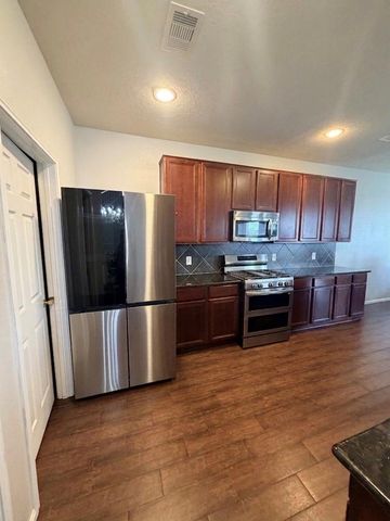 9908 Climbing Tree Street, Conroe, TX 77385