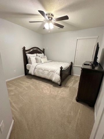 9908 Climbing Tree Street, Conroe, TX 77385
