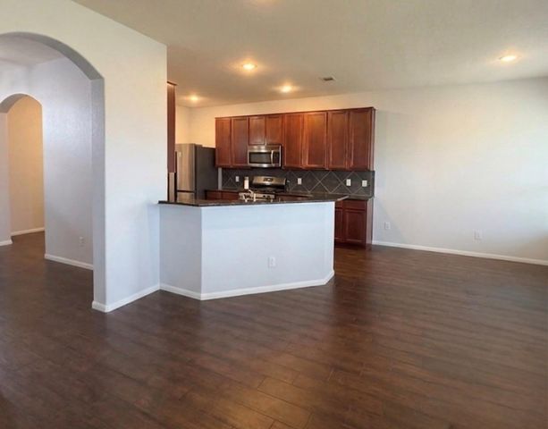 9908 Climbing Tree Street, Conroe, TX 77385