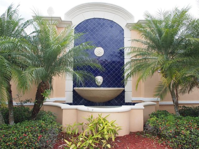 1553 NAPOLI DRIVE W, Sarasota, FL 34232