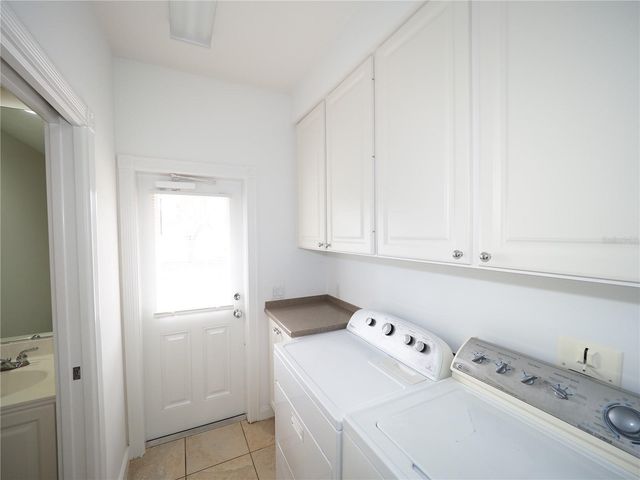 1553 NAPOLI DRIVE W, Sarasota, FL 34232