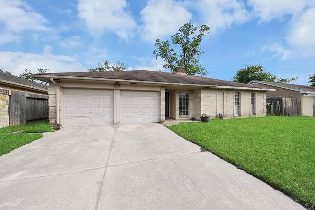 351 San Fernando Drive, Houston, TX 77060