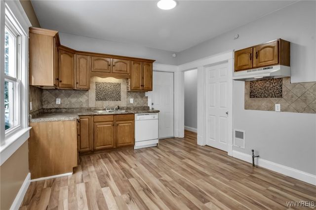 54 Remoleno St, Buffalo, NY 14220