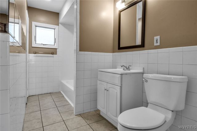 54 Remoleno St, Buffalo, NY 14220