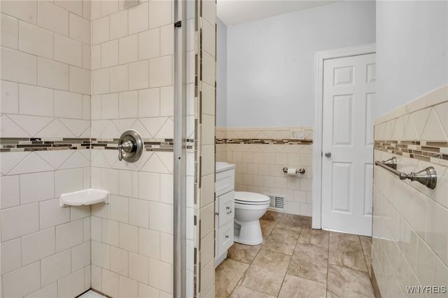 54 Remoleno St, Buffalo, NY 14220