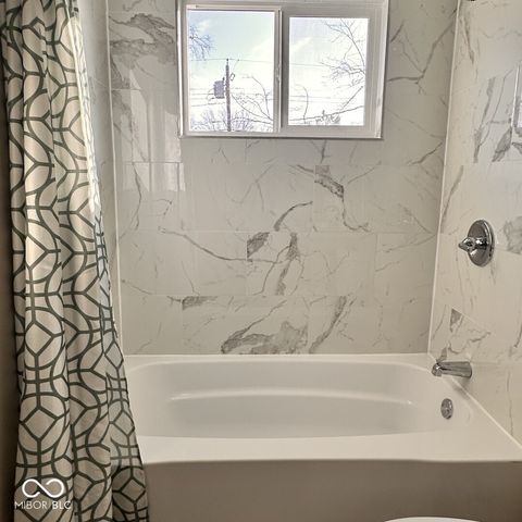 5643 W Henry Street, Indianapolis, IN 46241