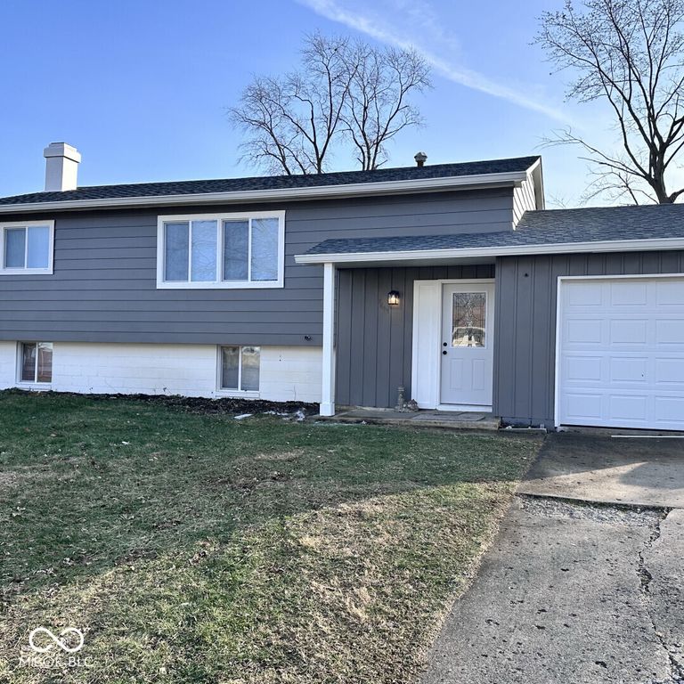 5643 W Henry Street, Indianapolis, IN 46241