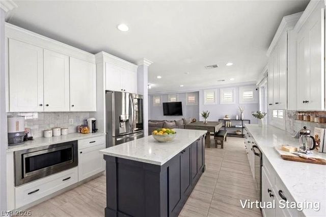 1640 Yellow Tulip Place, Henderson, NV 89012