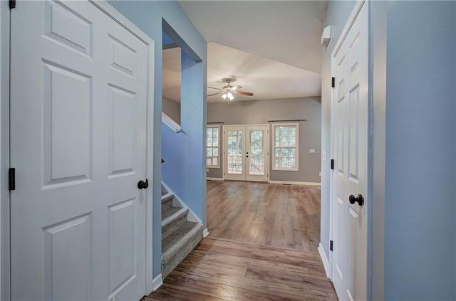 70 Creekside Way, Hiram, GA 30141