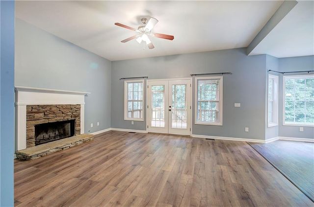 70 Creekside Way, Hiram, GA 30141