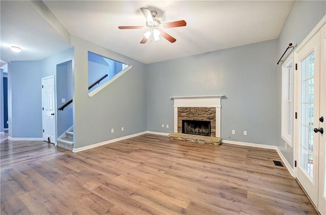 70 Creekside Way, Hiram, GA 30141