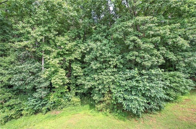 70 Creekside Way, Hiram, GA 30141