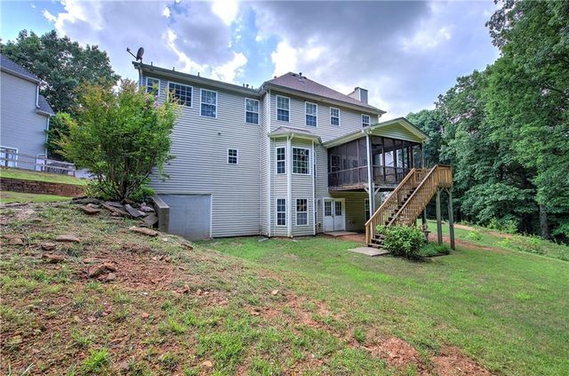 70 Creekside Way, Hiram, GA 30141