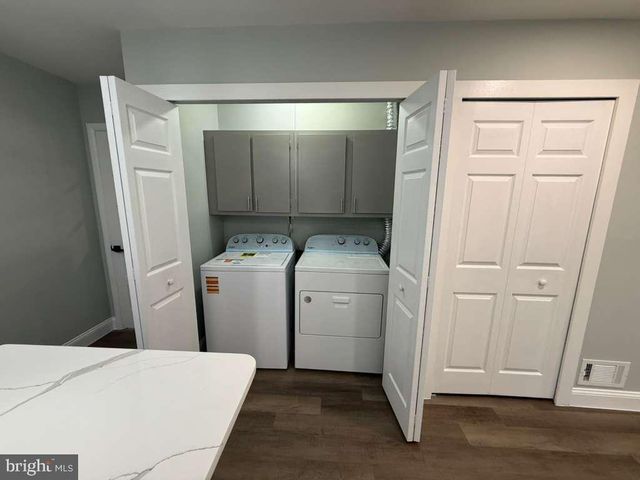 5 REDCAR CT, Waldorf, MD 20602