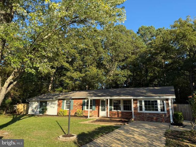 5 REDCAR CT, Waldorf, MD 20602