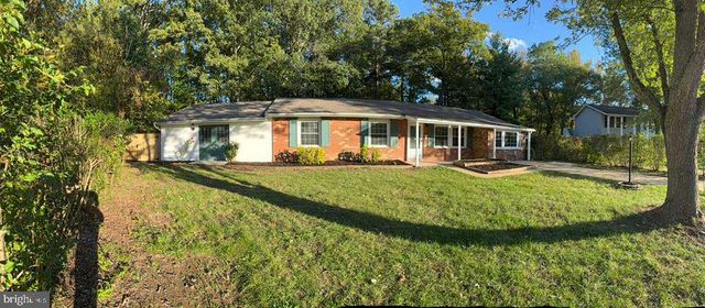 5 REDCAR CT, Waldorf, MD 20602