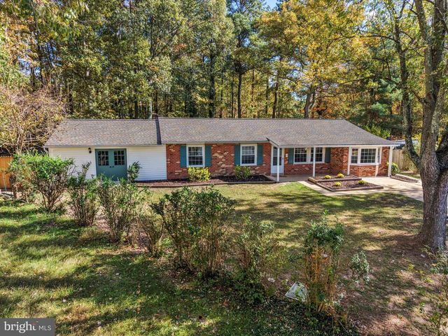 5 REDCAR CT, Waldorf, MD 20602