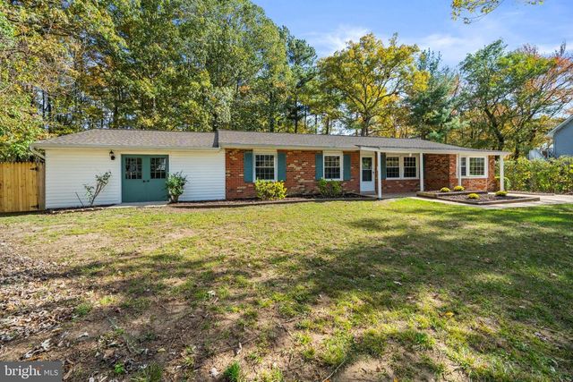 5 REDCAR CT, Waldorf, MD 20602
