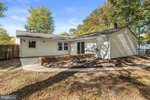 5 REDCAR CT, Waldorf, MD 20602