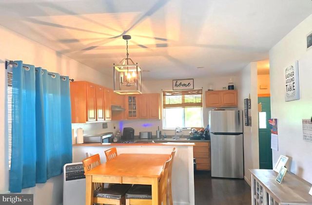 300 N ORCHARD RD, Vineland, NJ 08360