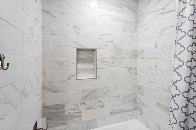 13800 6th Street, Santa Fe, TX 77517