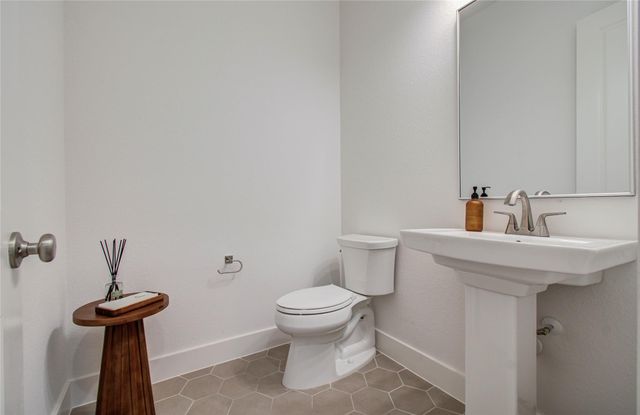 5015 Blooming Hibiscus Lane, Manvel, TX 77578