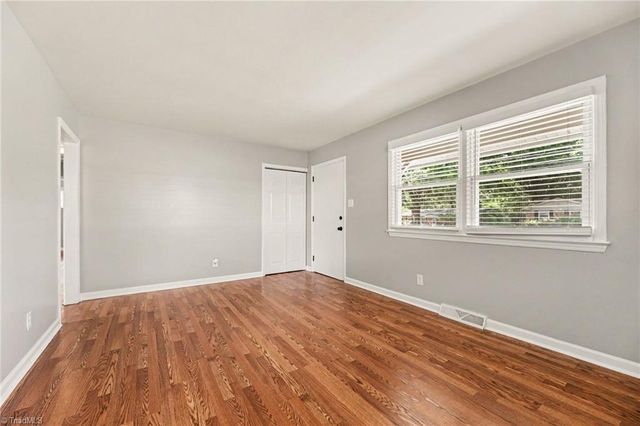 2316 Larkspur Drive, Greensboro, NC 27405
