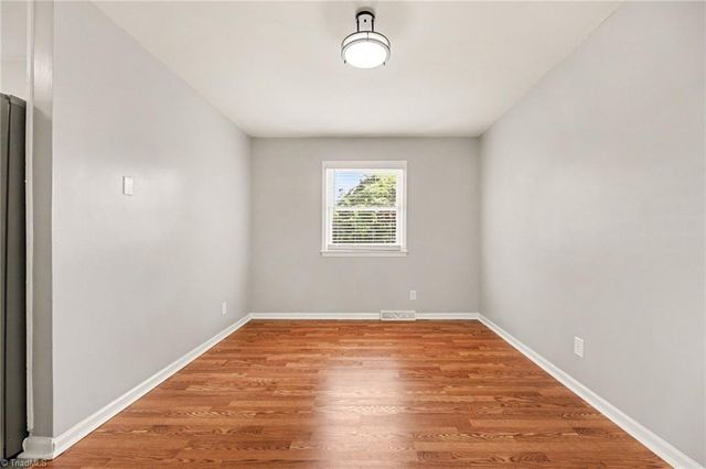 2316 Larkspur Drive, Greensboro, NC 27405