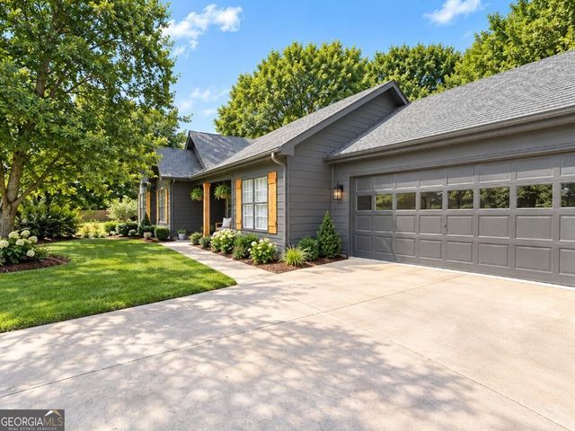 255 Matthews School Road, Winder, GA 30680