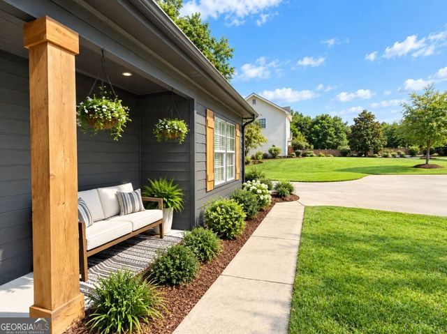 255 Matthews School Road, Winder, GA 30680