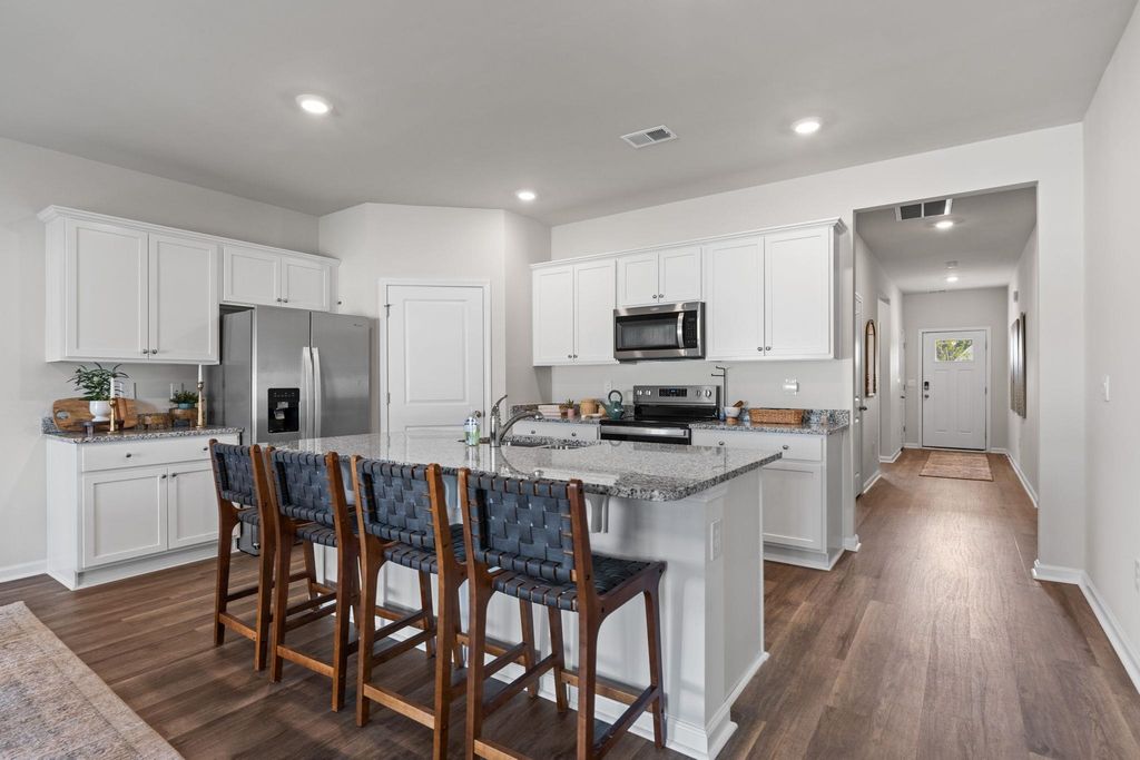 214 Ridley St, Longs, SC 29568 — photo 4