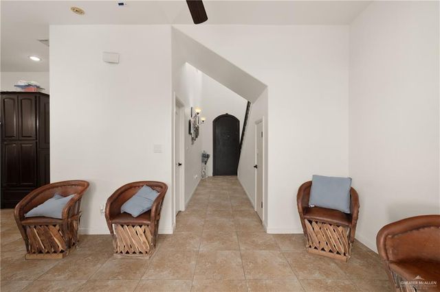 820 S 6th Street, Mcallen, TX 78501