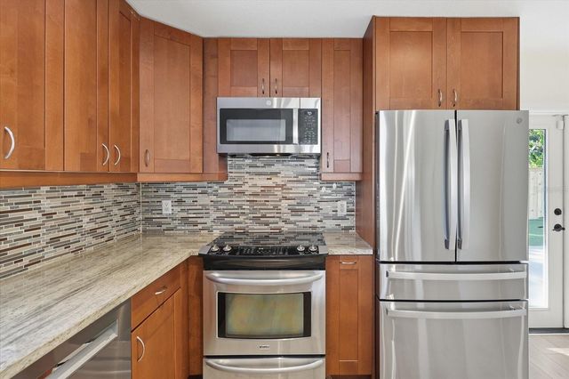 2802 W NORTH A STREET, Tampa, FL 33609