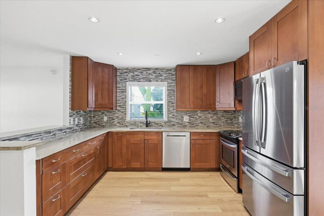 2802 W NORTH A STREET, Tampa, FL 33609