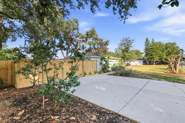 2802 W NORTH A STREET, Tampa, FL 33609