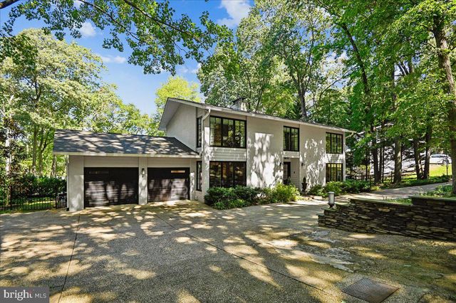 322 EAGLE HILL RD, Pasadena, MD 21122
