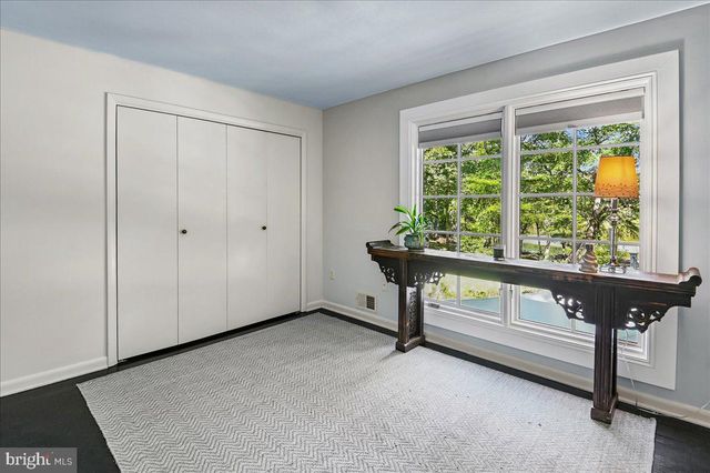 322 EAGLE HILL RD, Pasadena, MD 21122