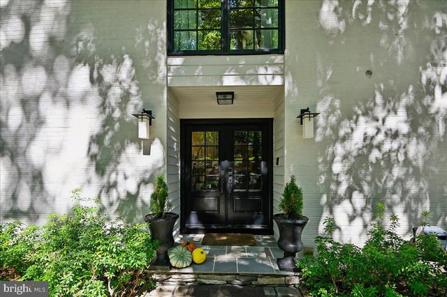 322 EAGLE HILL RD, Pasadena, MD 21122