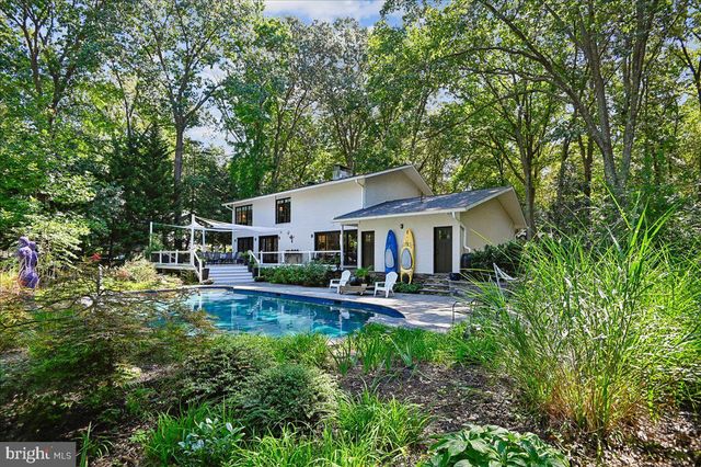 322 EAGLE HILL RD, Pasadena, MD 21122