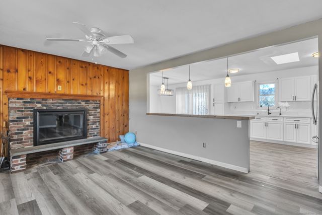 15 Cracow Avenue, Windham, CT 06280