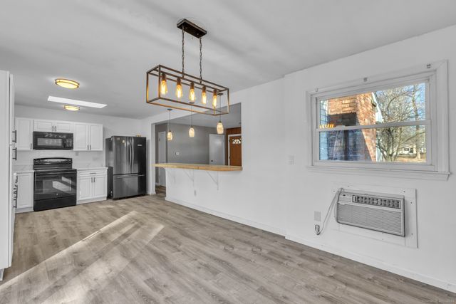 15 Cracow Avenue, Windham, CT 06280