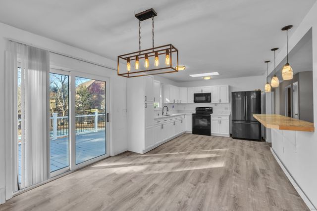 15 Cracow Avenue, Windham, CT 06280