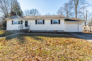 15 Cracow Avenue, Windham, CT 06280