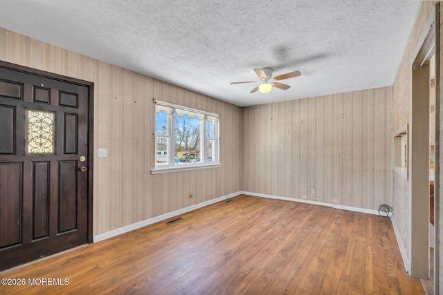 9 Spruce Road, Howell, NJ 07731