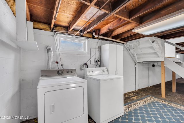 9 Spruce Road, Howell, NJ 07731