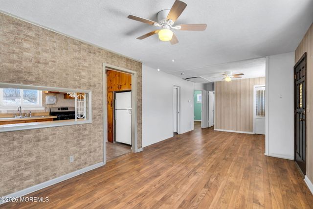 9 Spruce Road, Howell, NJ 07731